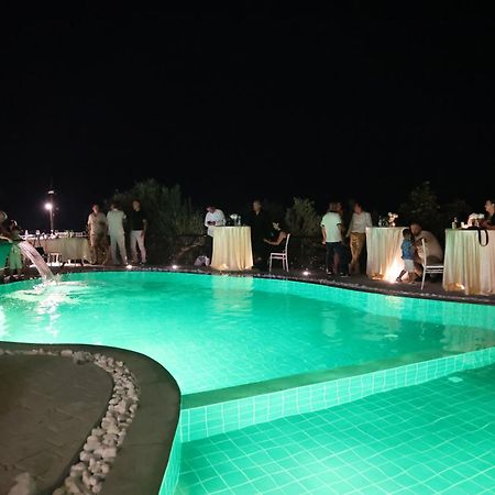 Sunrise House - Swimming Pool Villa Berat Exterior photo