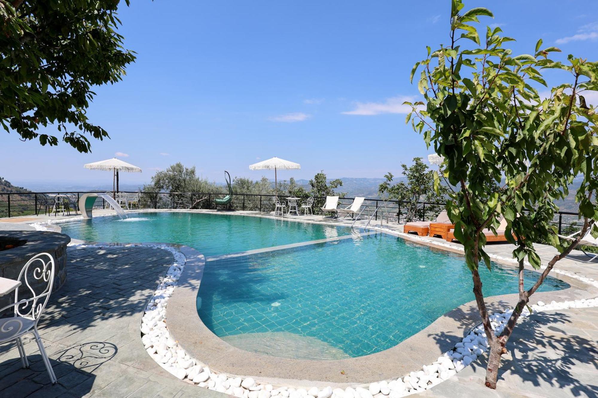 Sunrise House - Swimming Pool Villa Berat Exterior photo