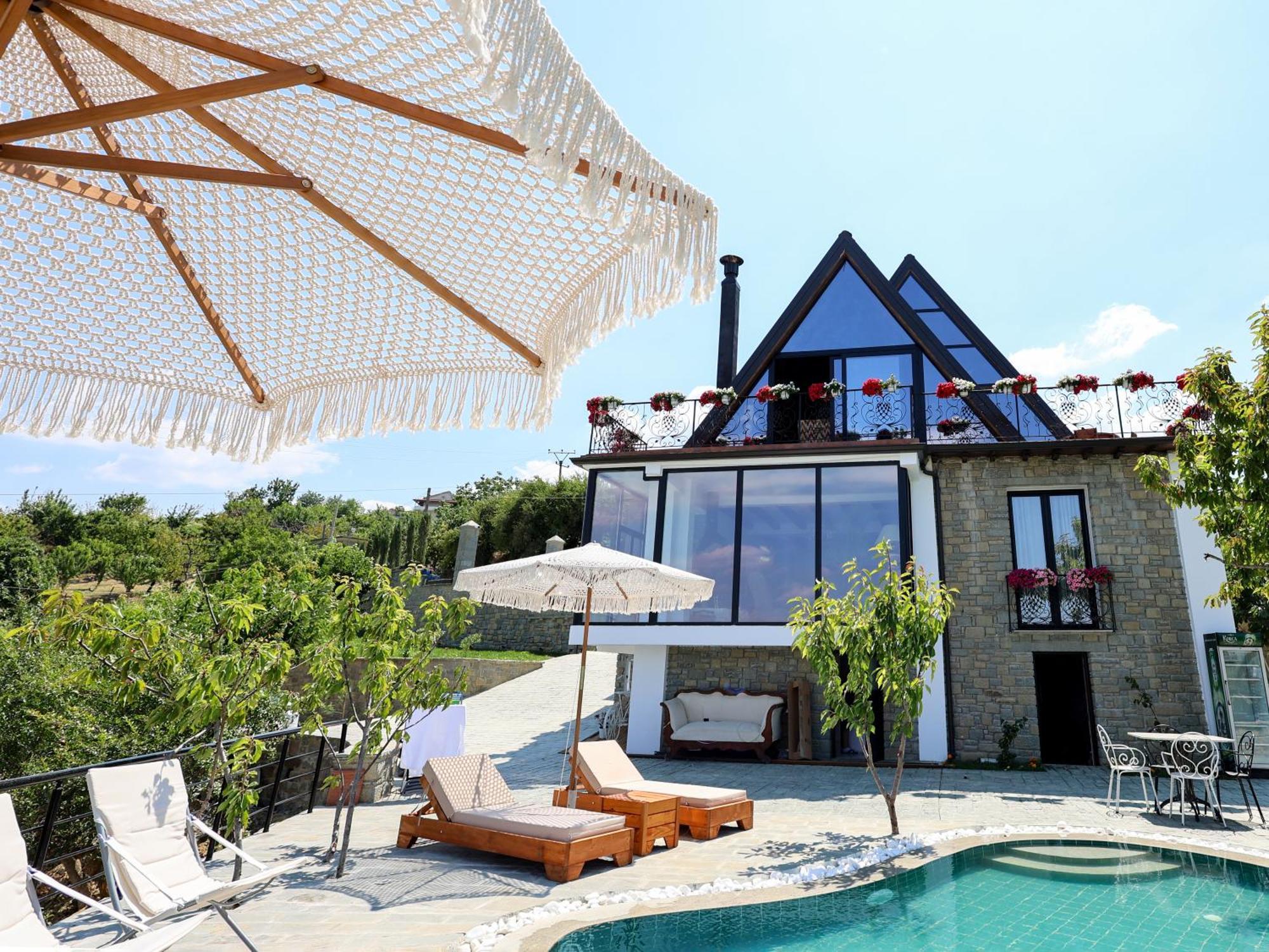Sunrise House - Swimming Pool Villa Berat Exterior photo